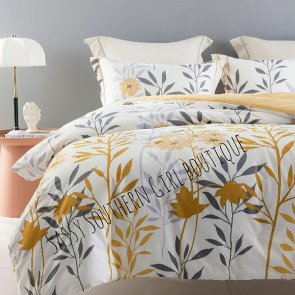 🆕⭐White yellow floral cotton reversible comforter set - Picture 3 of 11